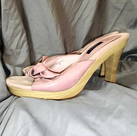 Xhilaration Blush Pink Wooden Heels - Picture 5 of 5